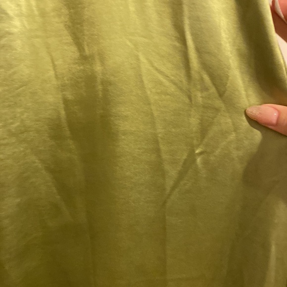 FOR LOVE & LEMONS Green Satin
Pia Halter Neck Maxi Dress Gown size L - Picture 7 of 14